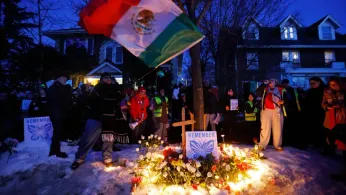 Woman Killed by ICE Agent in Minneapolis Was a Mother of 3, Poet and New to the City