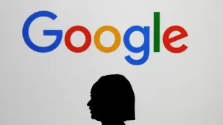 Apple Calls on Google to Help Smarten up Siri and Bring Other AI Features to the IPhone